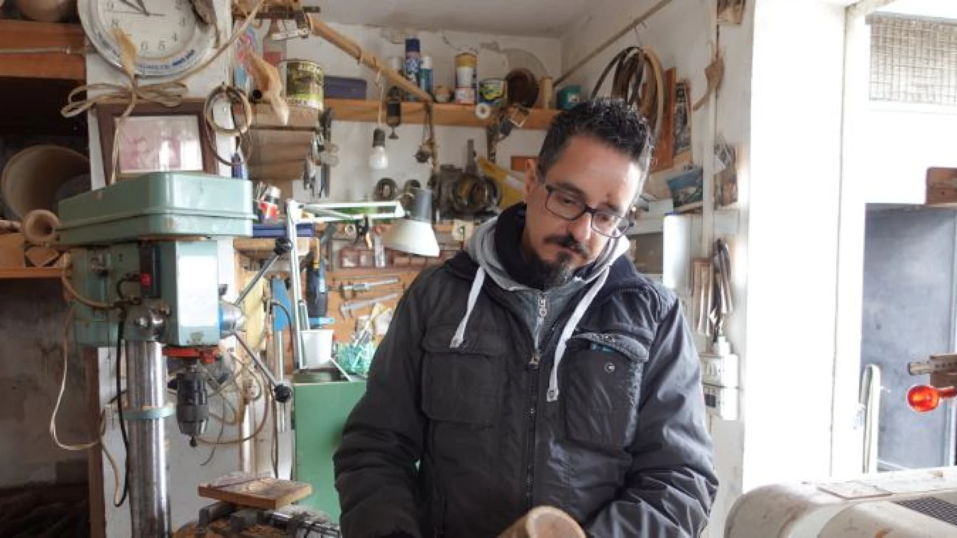 Scapoli: il maestro artigiano Fabio Ricci e la sua zampogna scapolese protagonisti in Giappone. Il ringraziamento e le congratulazioni del Movimento Civico Popolare “Crescere Insieme”.